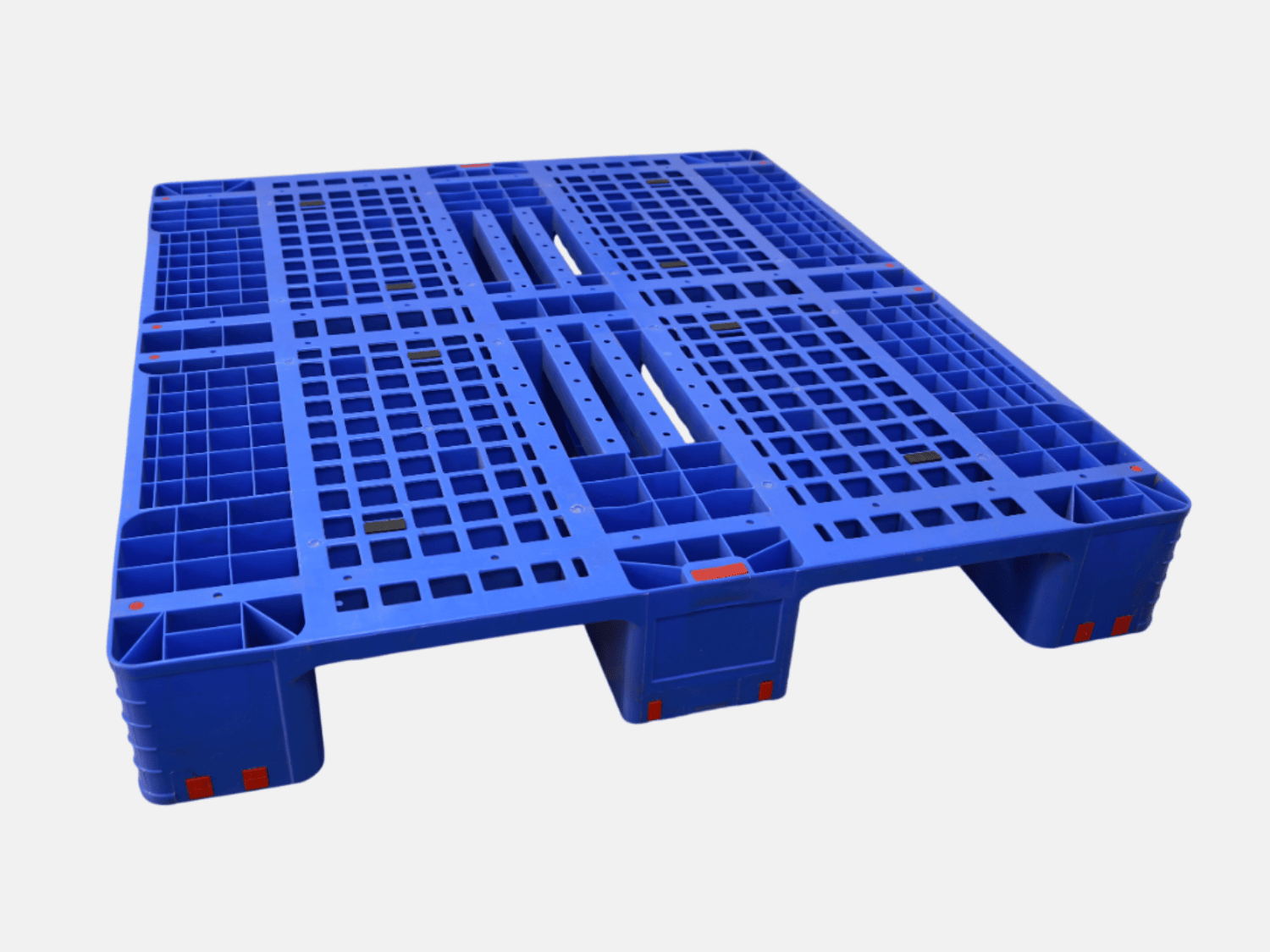 injection molded pallets